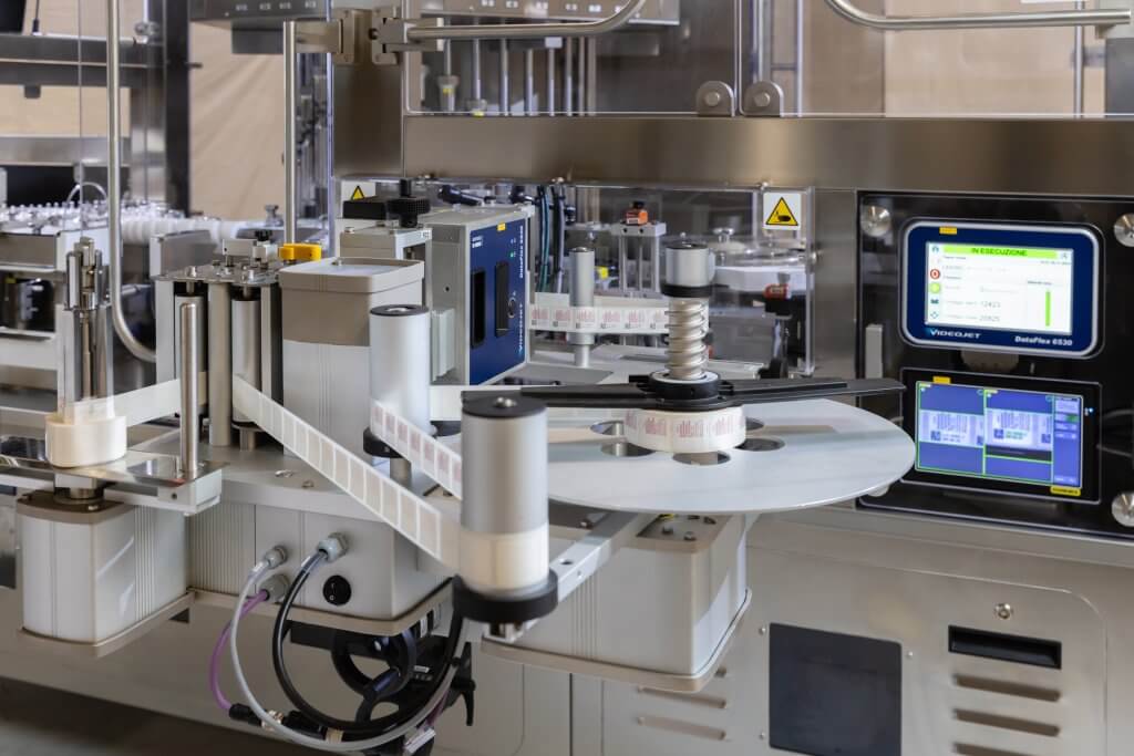 Labelling machine pharma flexi on inspection monobloc solution